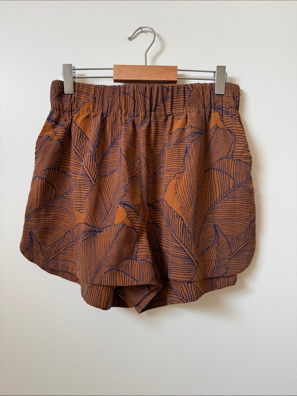 🌞 Noul pull on shorts leaf print shorts